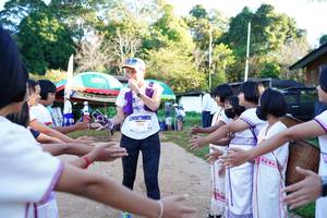 BIB: 510
                            <button type="button" onclick="openModal(18983873)" class="btn btn-primary btn-sm float-right btn-popup" data-toggle="modal" data-target=".modal-high-quality">
                        <i class="fas fa-shopping-cart"></i> Add to Cart
                    </button>
                                            <button type="button" onclick="isThisMe(18983873, true)" class="btn btn-success btn-sm float-right btn-popup btn-isme hidden" data-toggle="tooltip" data-placement="bottom" title="นี่คือรูปของคุณใช่ไหม คลิกที่นี่เพื่อเอาเข้าอัลบั้ม">
                        <i class="fas fa-plus"></i> Add to album
                    </button>
                    <button type="button" onclick="isThisMe(18983873, false)" class="btn btn-warning btn-sm float-right btn-popup btn-isnotme hidden">
                        <i class="fas fa-ban"></i> Remove from album
                    </button>